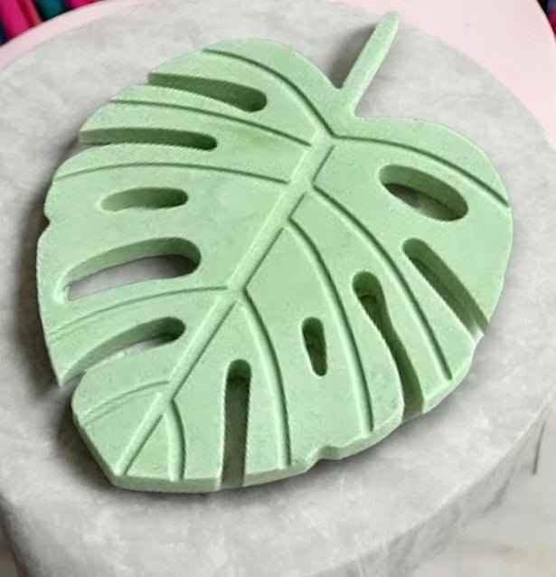 Handgefertigtes Monstera-Blatt  Tropische Dekoration von SteinKunstWe   Der Malen nach Zahlen Shop